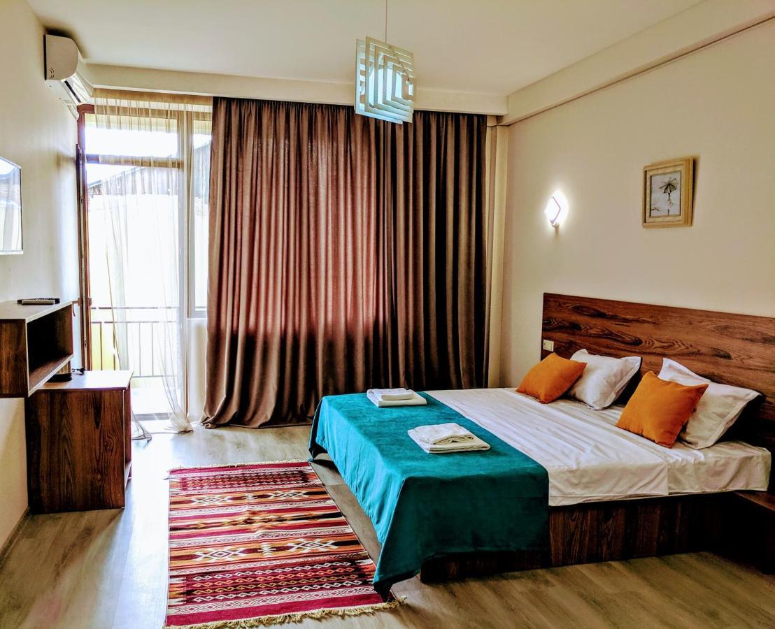 Hotel 5 Rooms Tbilisi Exterior foto