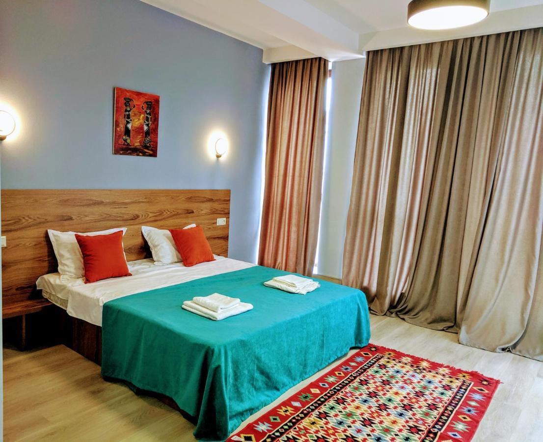 Hotel 5 Rooms Tbilisi Exterior foto